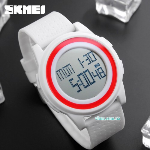 Женские спортивные часы SKMEI white