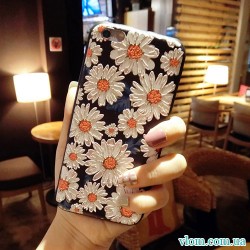 Чехол объемные ромашки на Iphone 7/8 PLUS